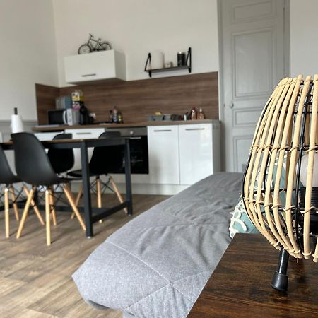 Appartement F1, Refait A Neuf, 150M De La Plage Donville-les-Bains Esterno foto